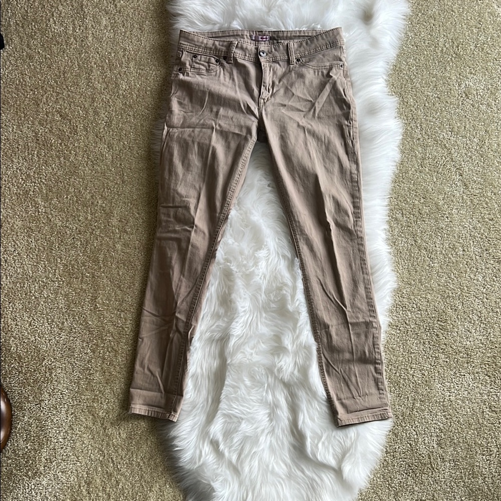 Women's Tan Stretchy Jeans